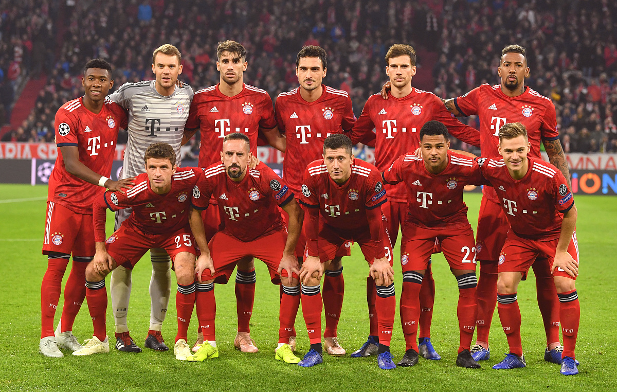 合泳接力决 合泳接力决